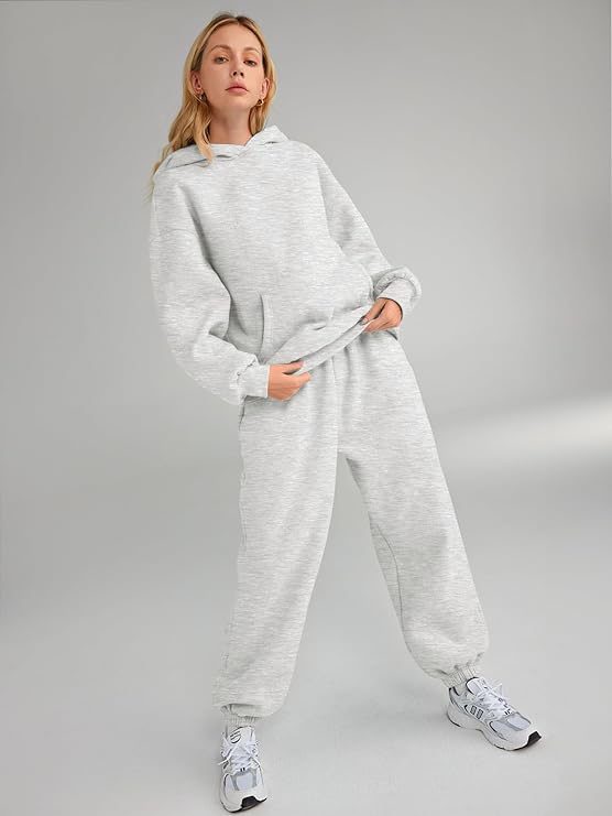 2 Piece Outfits Lounge Hoodie Sweatsuit Sets Sweatshirt Fall Fashion Sweatpants with Pockets